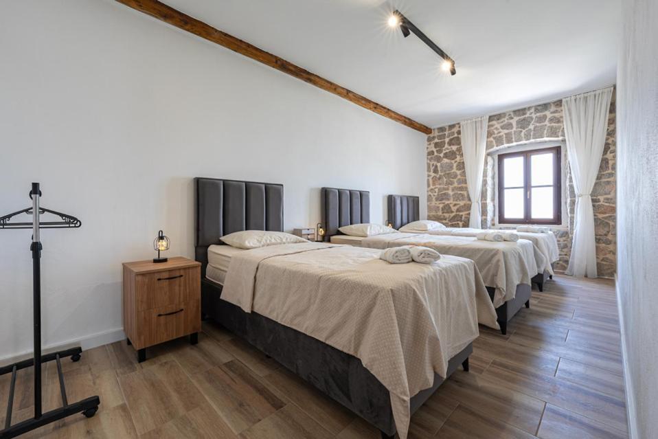 Villa Gorazda Kotor Buitenkant foto